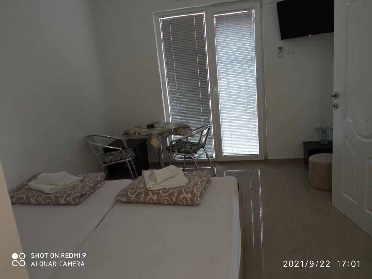 Apartament Smestaj Lux *